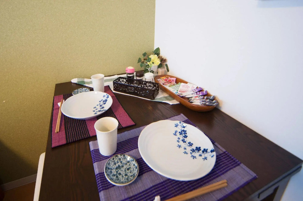Swiss Kyoto Horikawa West Guesthouse