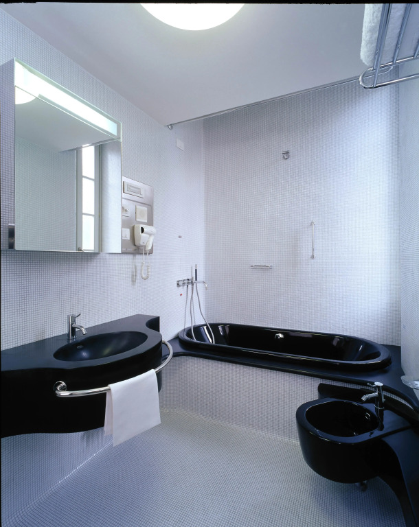 Отель Unahotels Vittoria Firenze