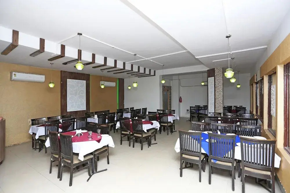 OYO Flagship 046 Vaishali Max Hospital