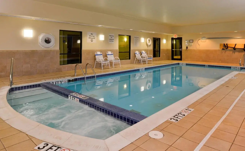 Holiday Inn Express & Suites White Haven - Poconos by IHG
