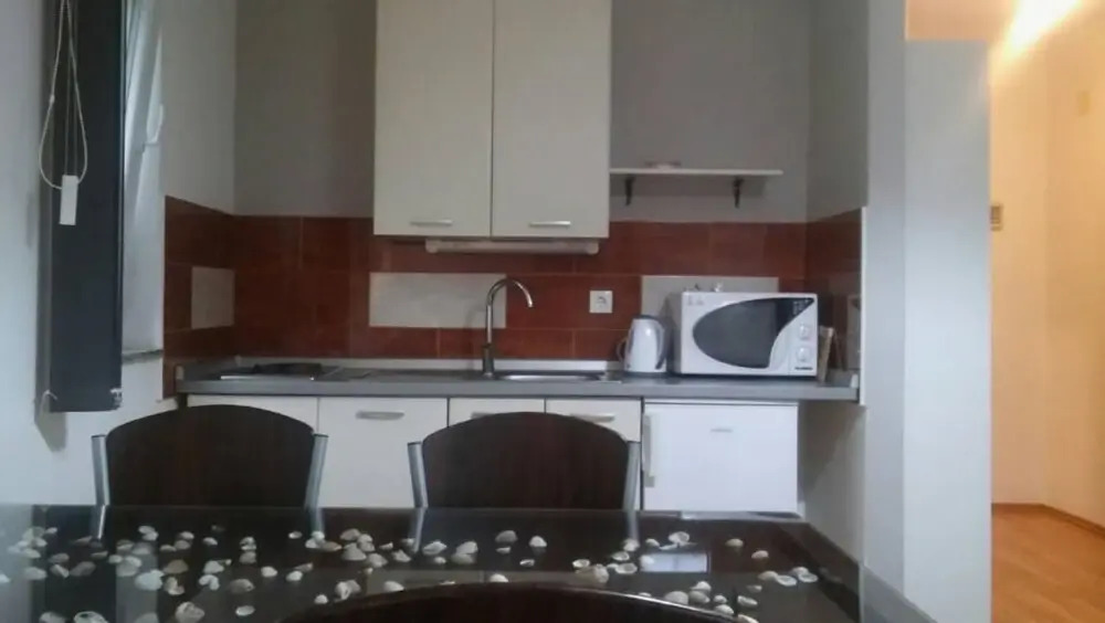 Apartments Dora 2
