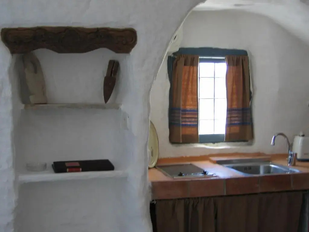 Cuevas Alcobas