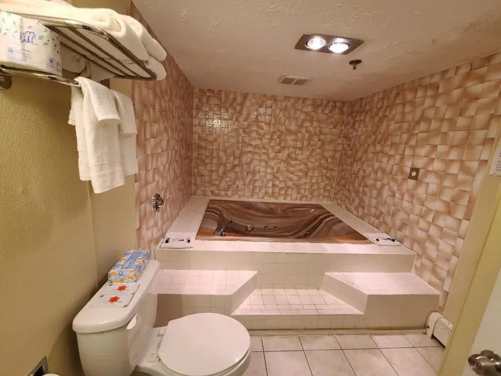 Hampton Village Inn