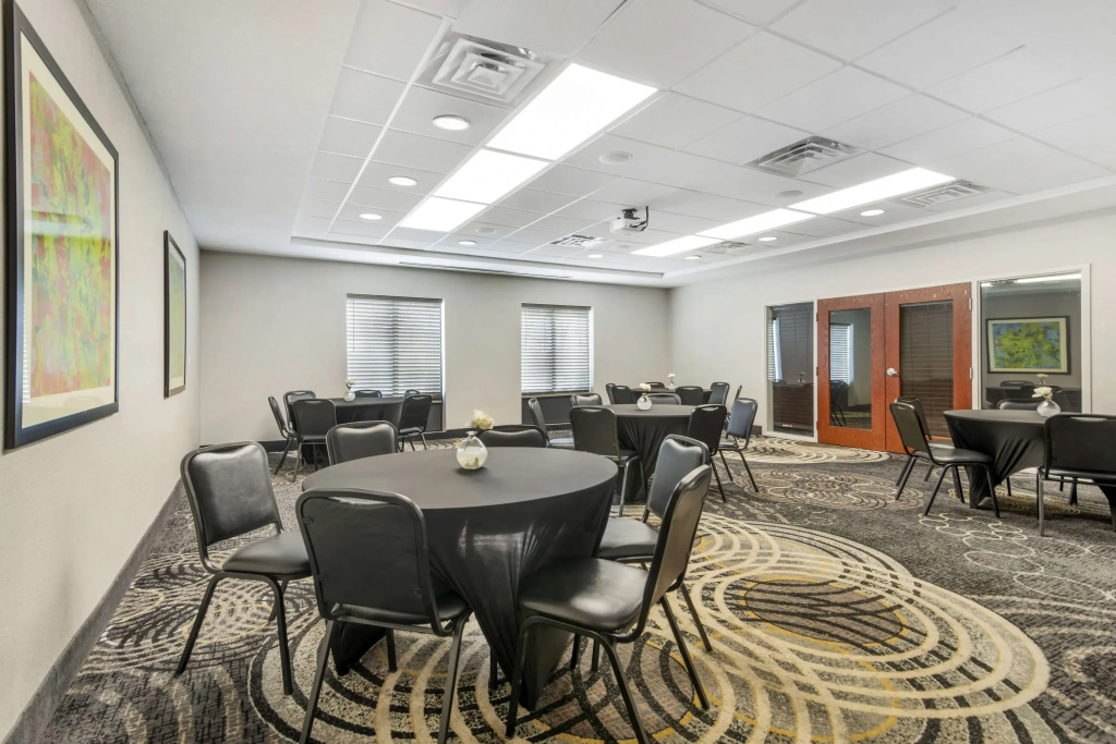 Best Western Plus Fairburn Atlanta Southwest