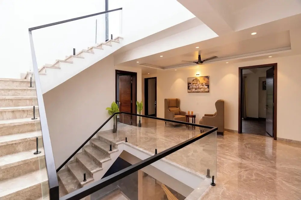 Elivaas Gardenia 4 BHK Farmhouse