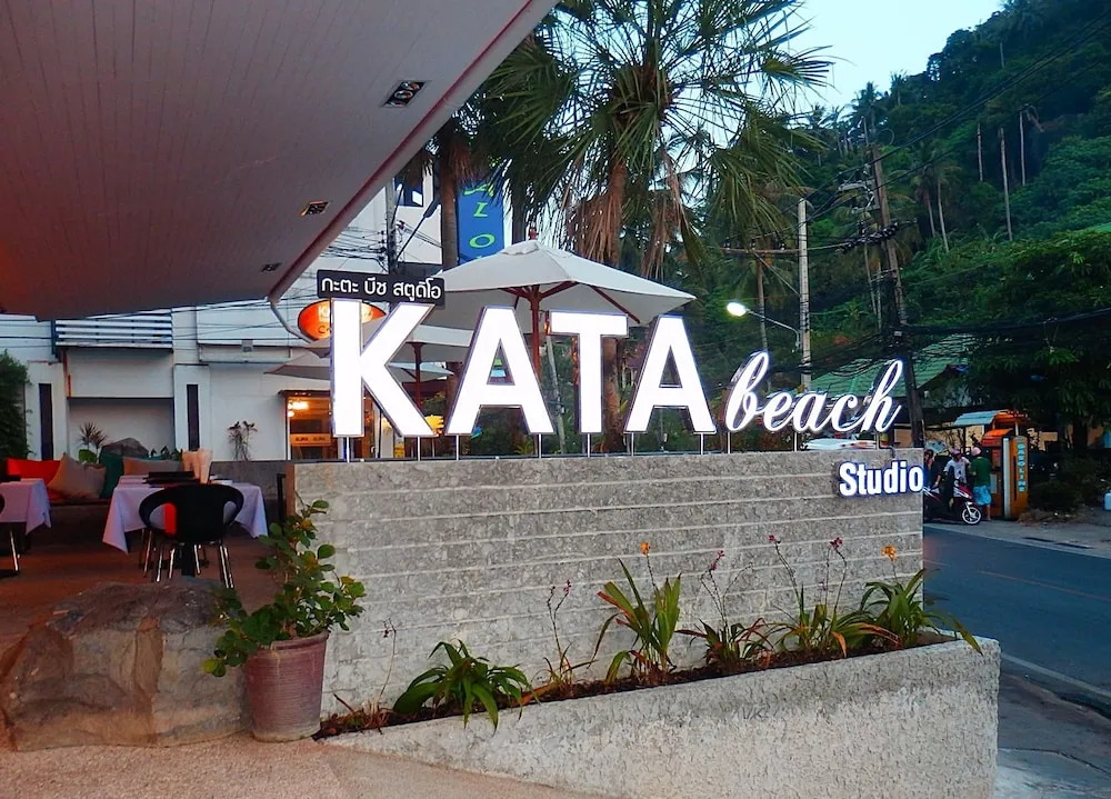 Kata Apartment