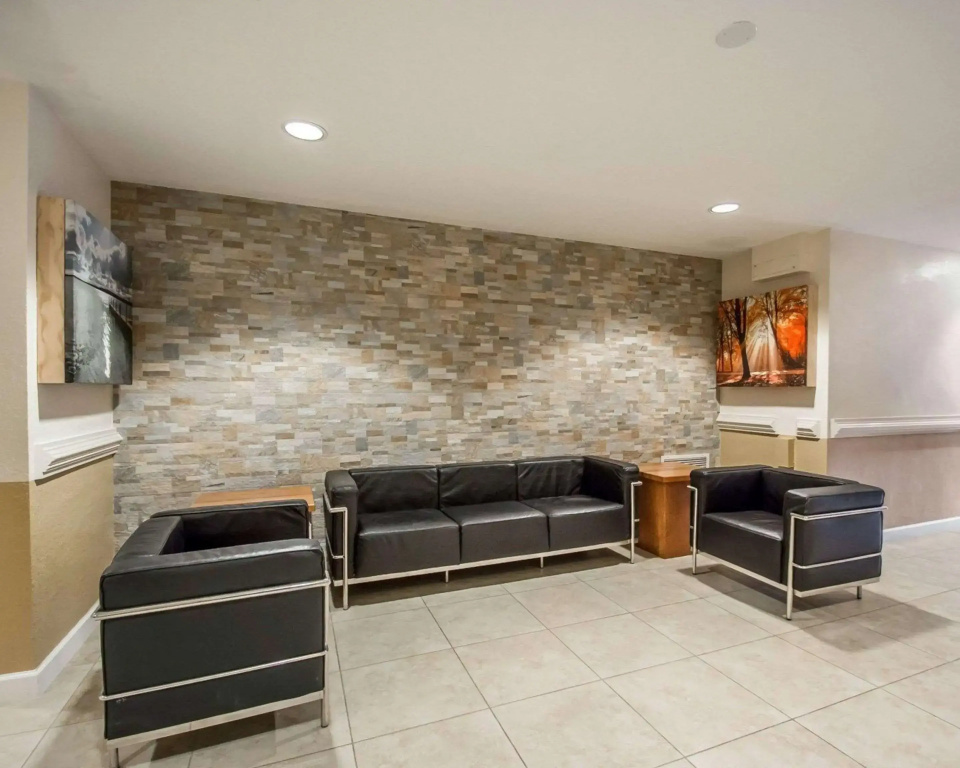 Suburban Studios Melbourne Airport