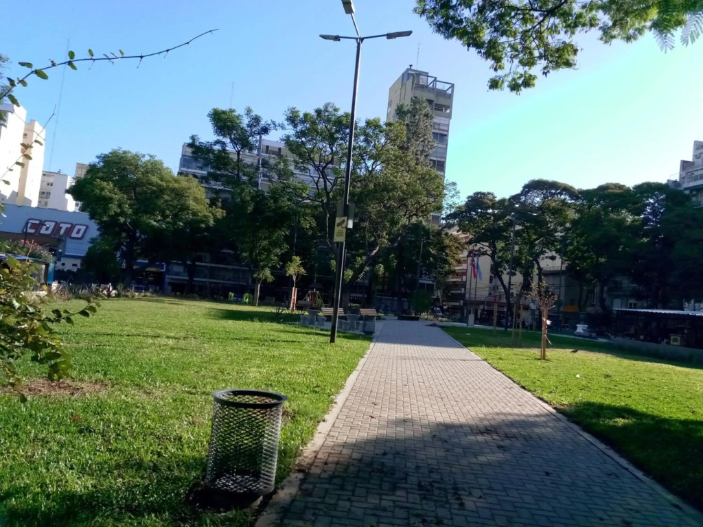 Isurus departamento completo