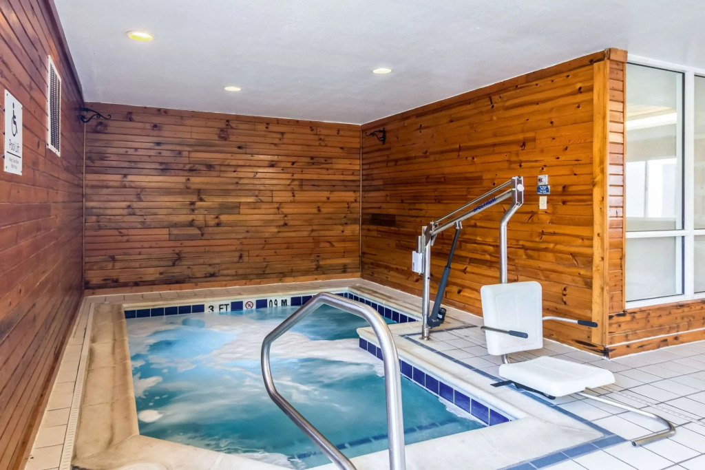 Comfort Inn & Suites - Hannibal