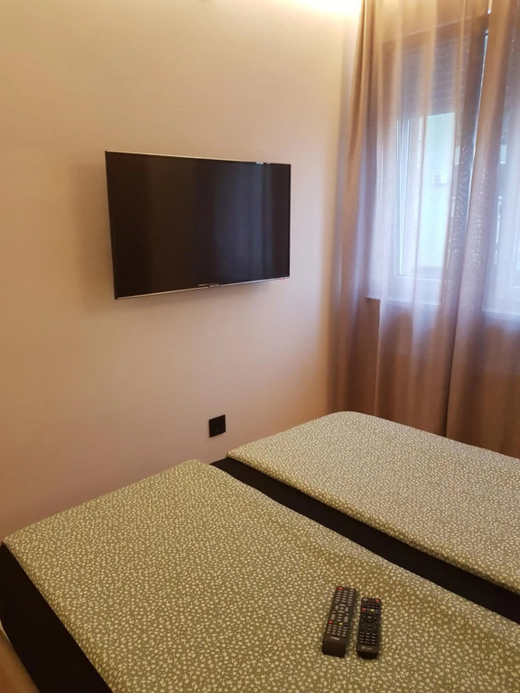 Tesla 3 Apartment