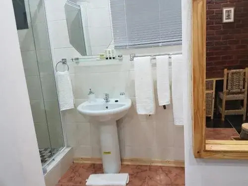 Aliwal Villa Guest Lodge