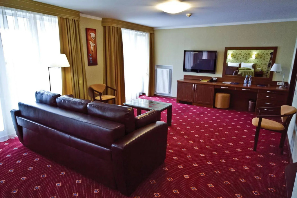 Grand-Marine Hotel & SPA