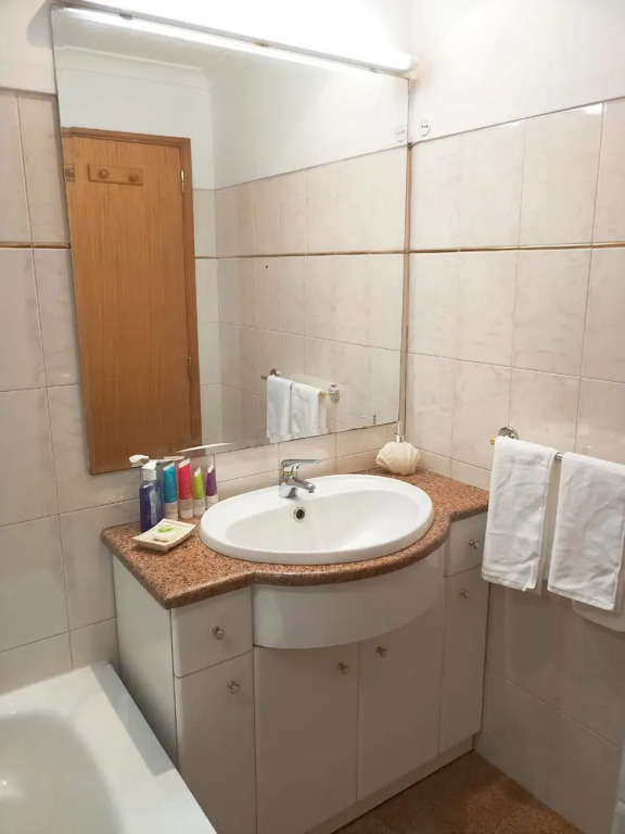Lisbon Baixa 208 Deluxe Apartment-Chiado