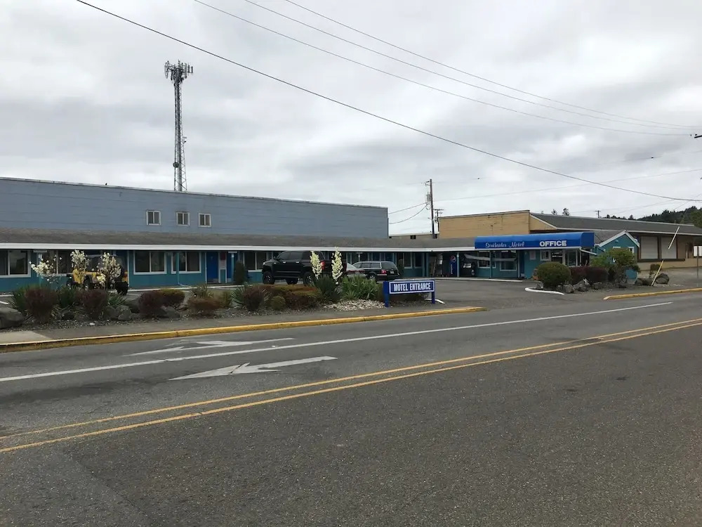 Southsider Motel