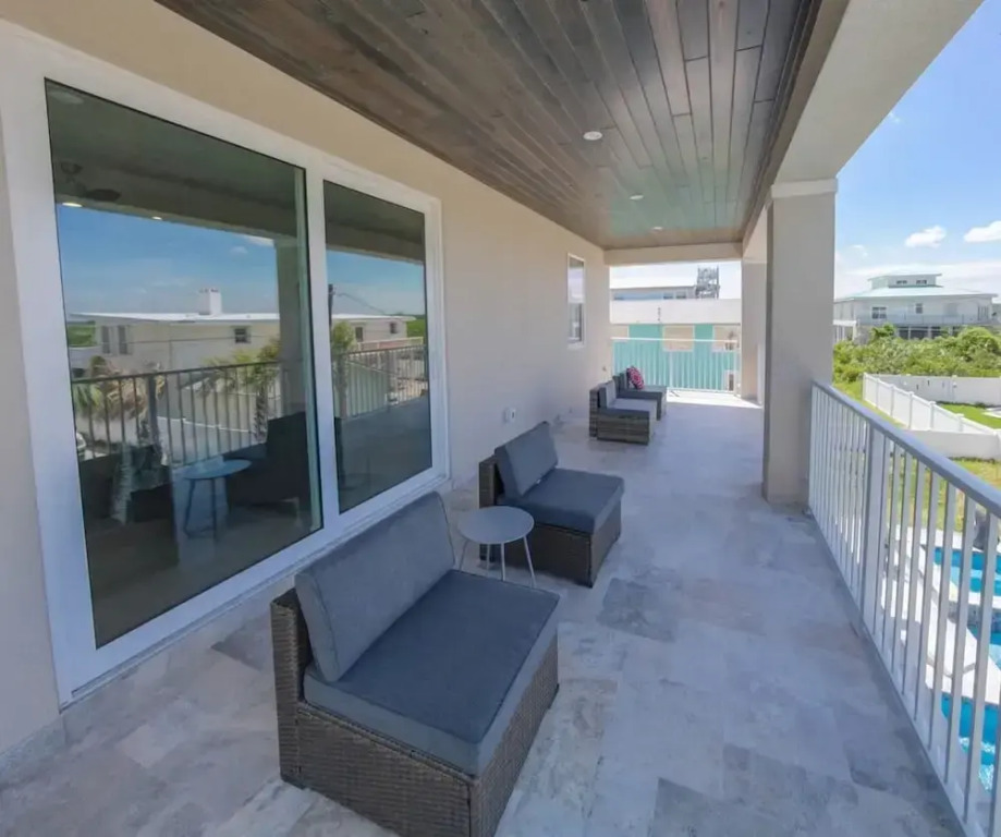 Villa Nautilus New Lux 3 Story Pool Hot Tub Home with Elevator- Steps away from the beach
