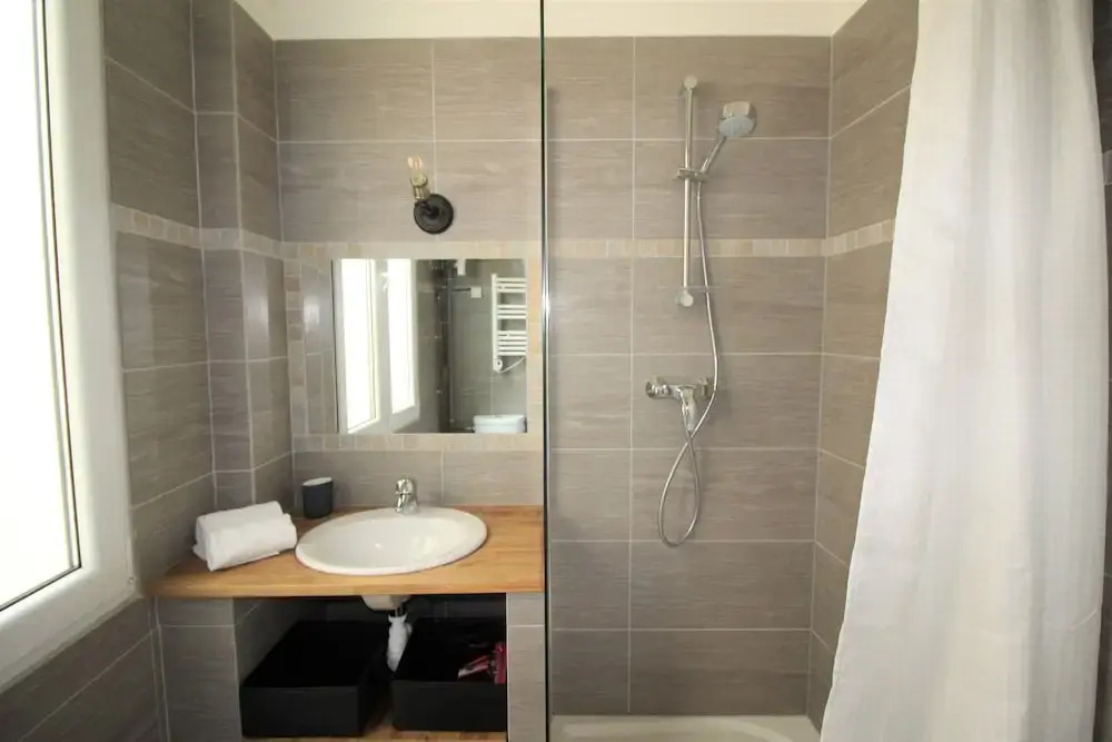 Nice Booking-Medecin Notre Dame Lumineux