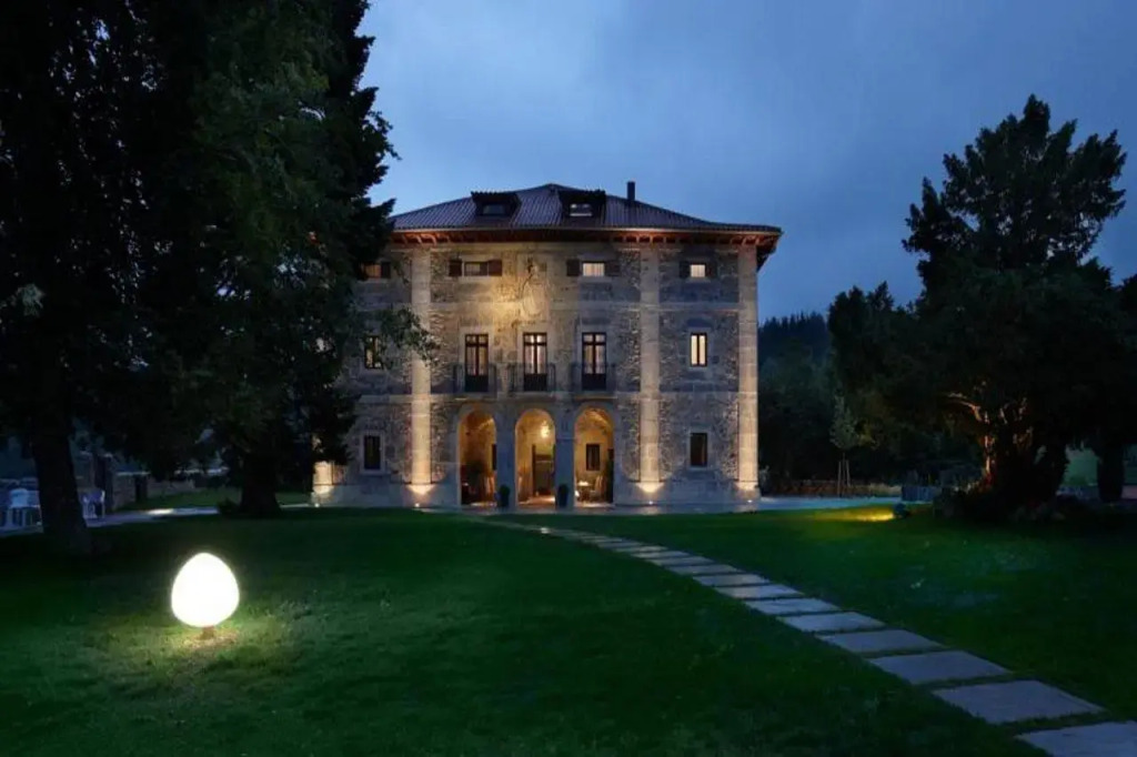 Iriarte Jauregia Hotel