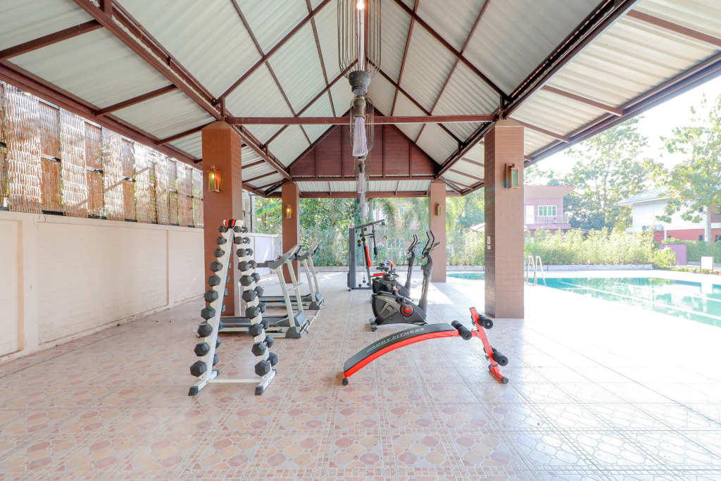 Tong House Resort