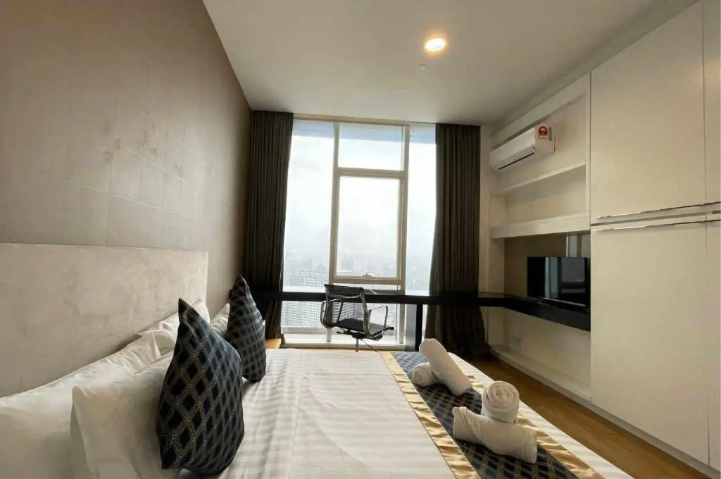 #1A Lovely 1 Bedroom Bath Tub Apartment SKY POOL