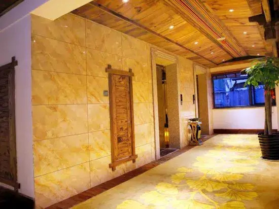 Tianmen Mountain Yuyuan Theme Hotel