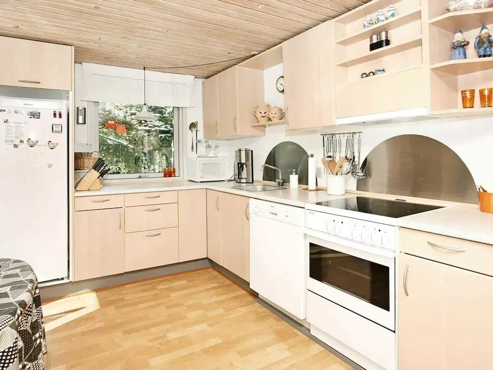 6 Person Holiday Home in Vinderup