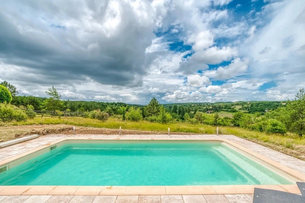 Villa in Aquitaine With Pool & BBQ