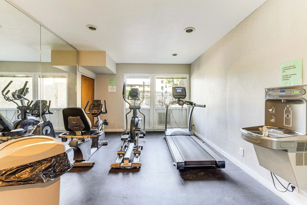 Scottsdale Condo w/ Community Pool & Hot Tub!