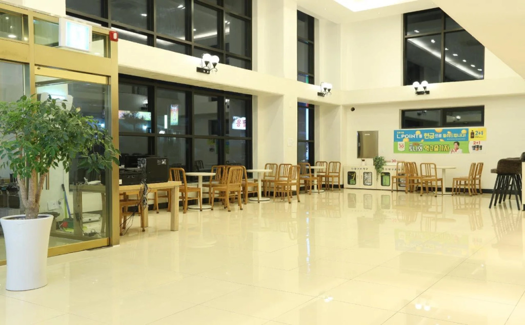 Rezion Hotel