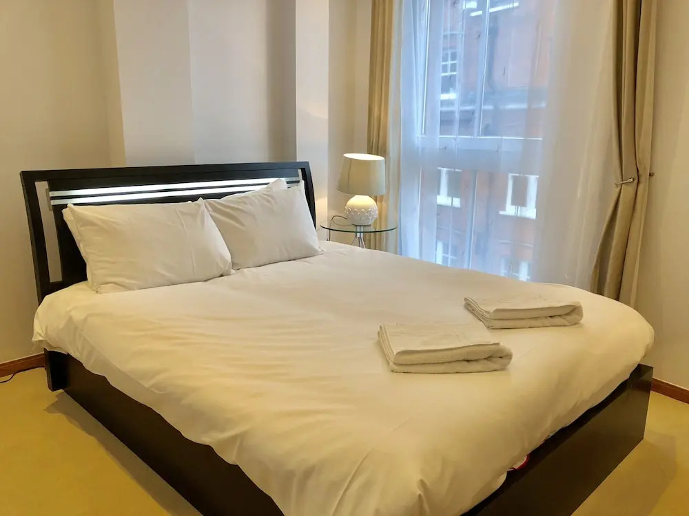 Stylish Apartments in Victoria & Westminster