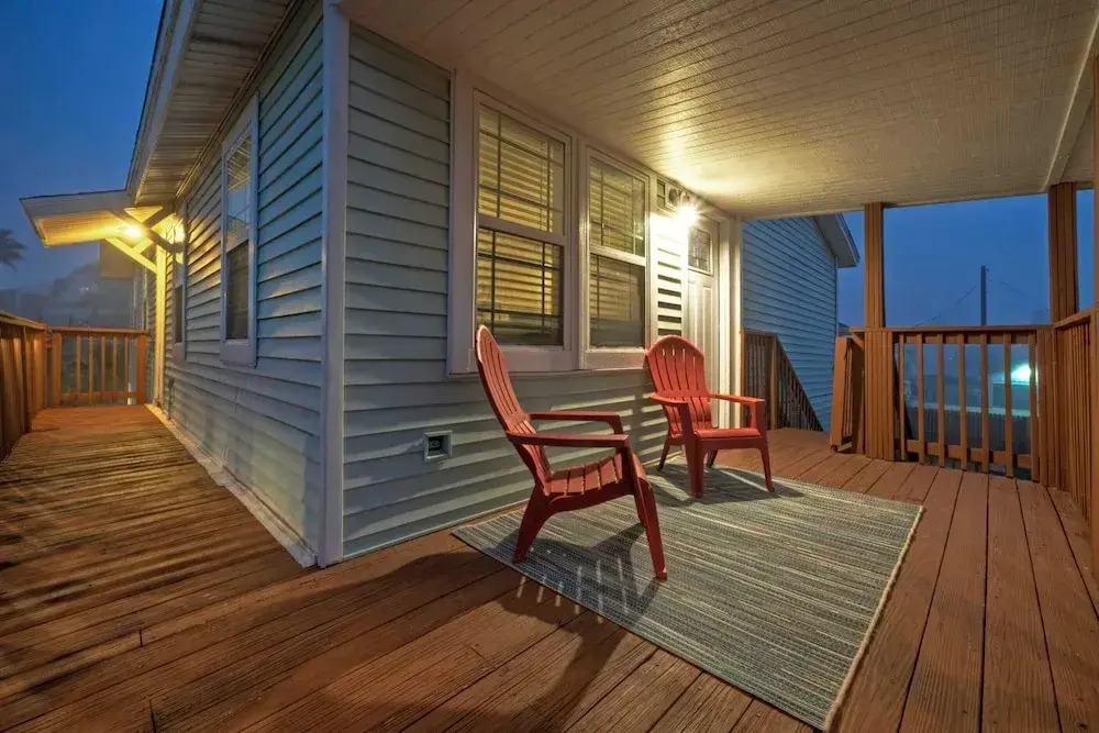 2-unit Home in Golf Cart Zone w/ Patio + Balcony Salty Sunshine: Multi-family Retreat