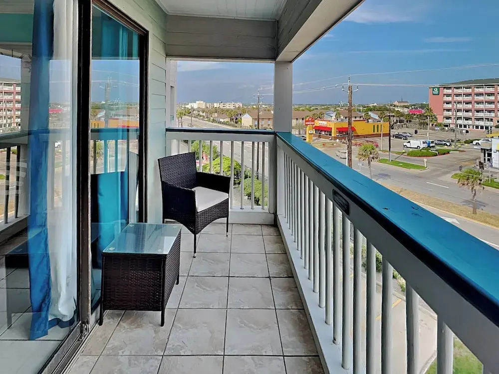 Coastal Blessings by Ryson Vacation Rentals