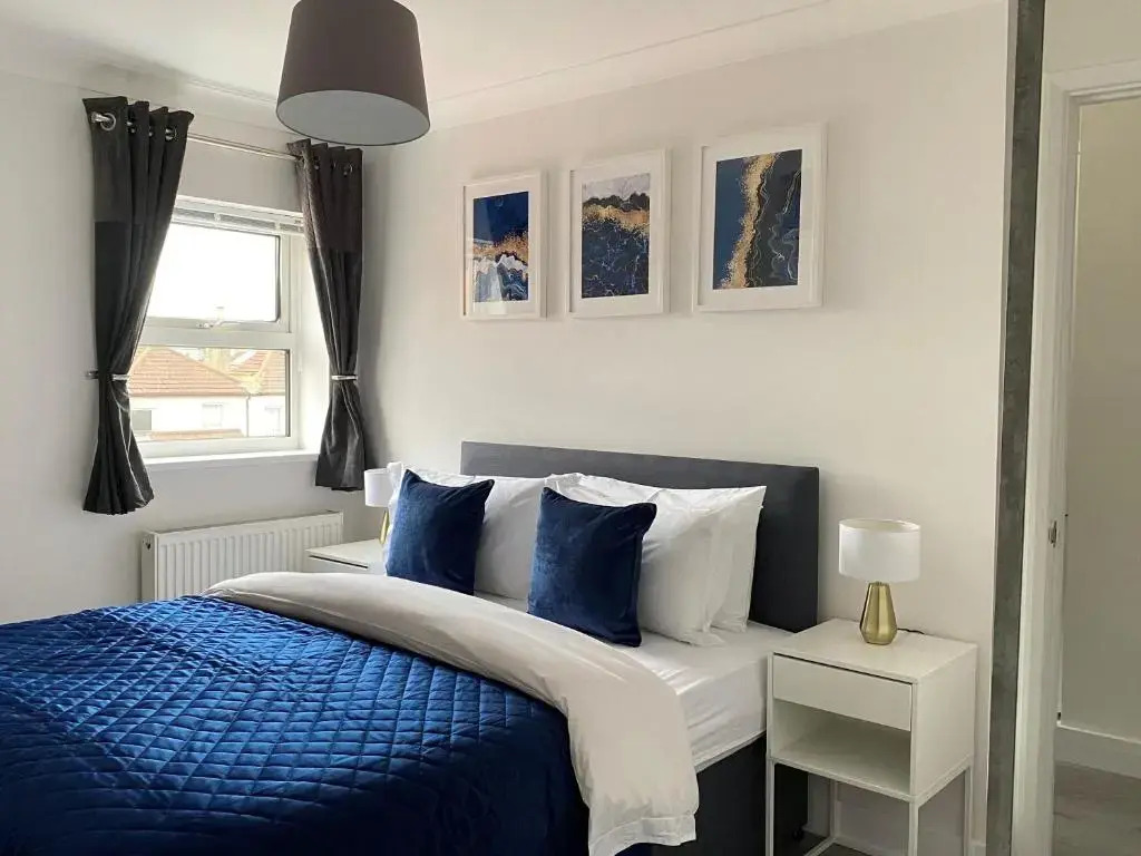 Saffron Court Apartments