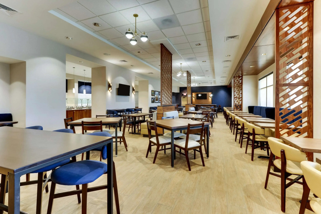 Drury Inn & Suites Lafayette IN