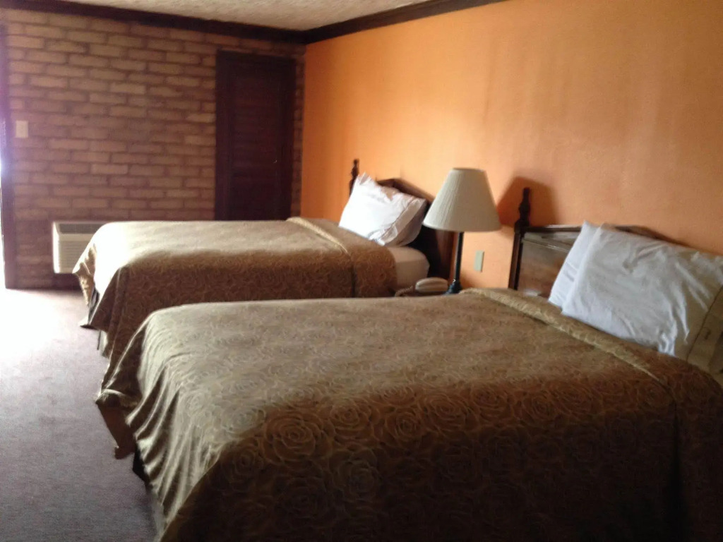 Red Roof Inn Monroe