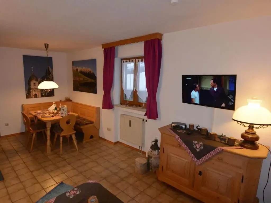 Ferienwohnungen Romeo-Julio-Mittenwald
