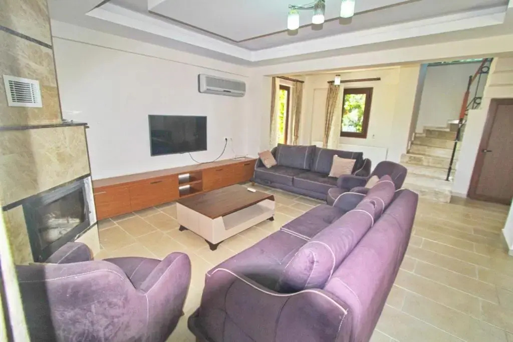 Opal Villa 1