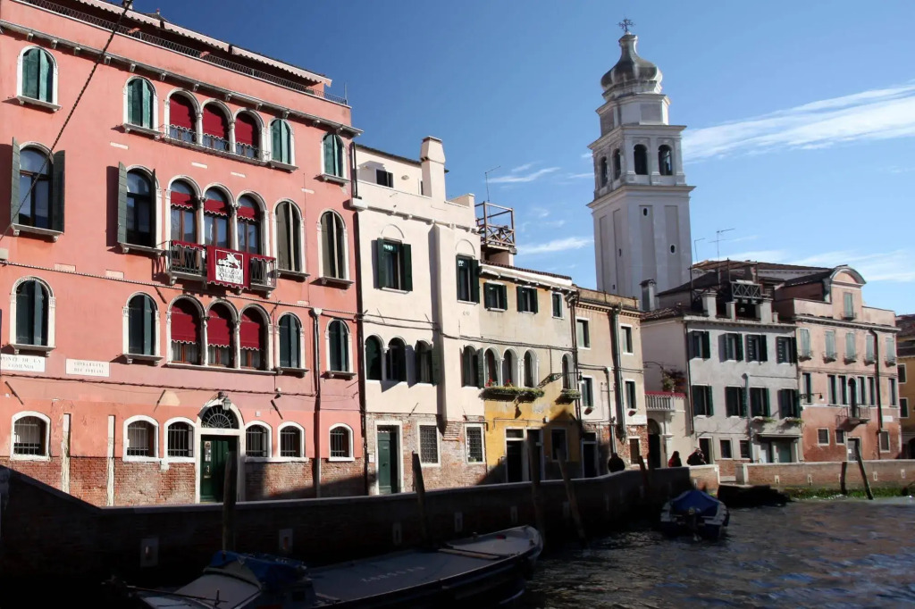 Palazzo Schiavoni Residenza depoca & Suite-Apartments