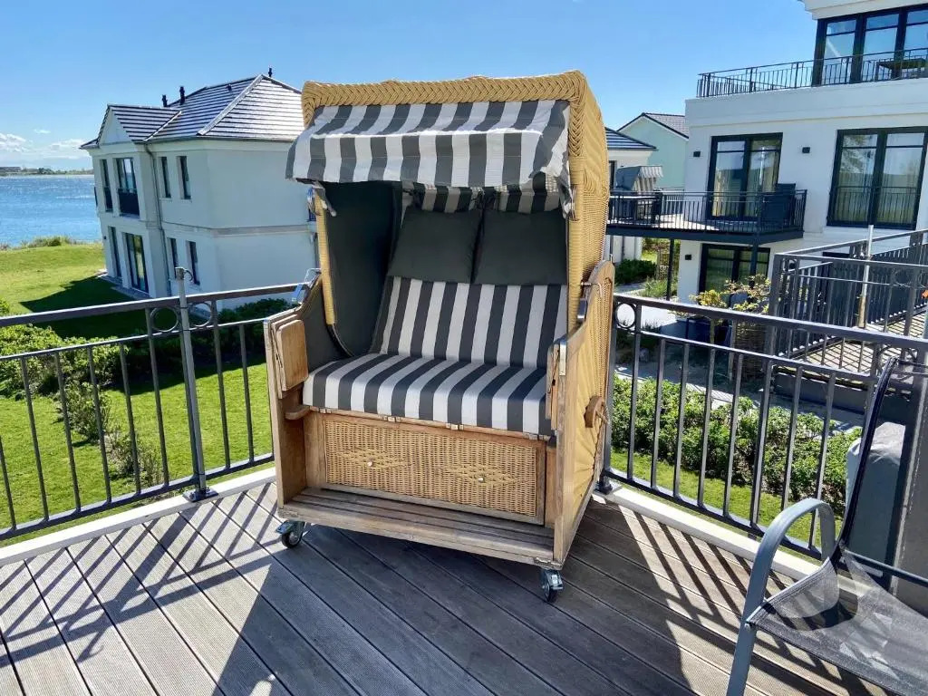 Fehmarn-Ostseeferien Strandresidenz Vogelflug141 App 4Meerblick