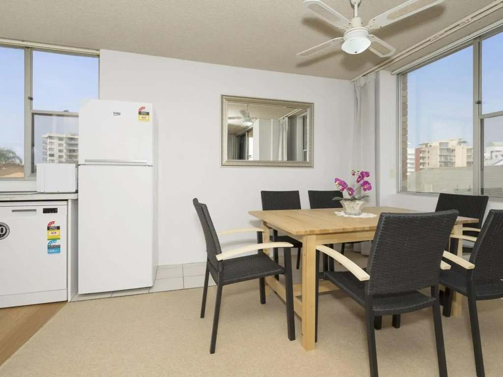 Tasman Towers - Unit 13
