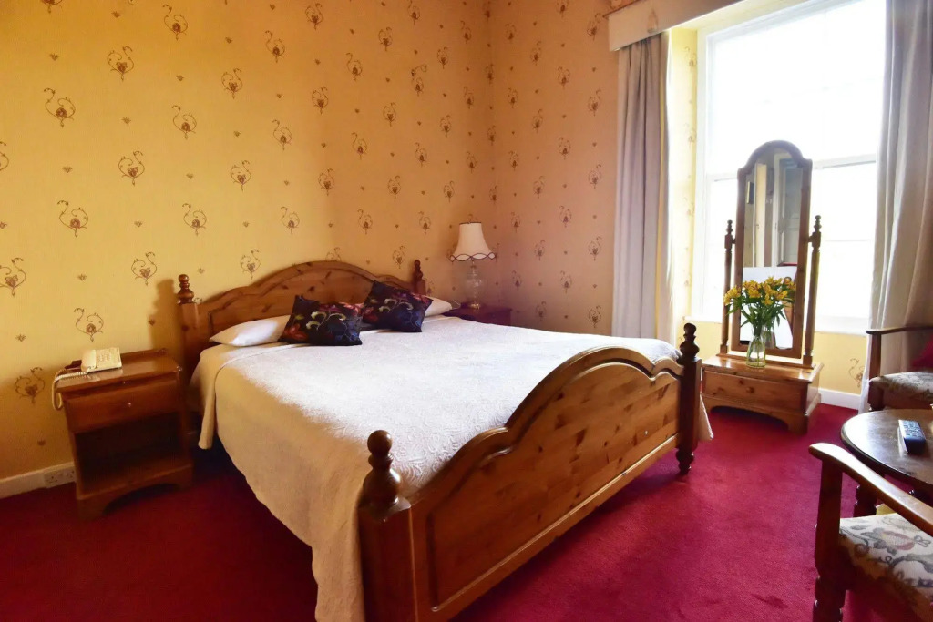 Belleek Castle, Ballina