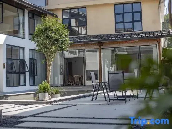 Yunshui ballad beautiful cloud night Guesthouse