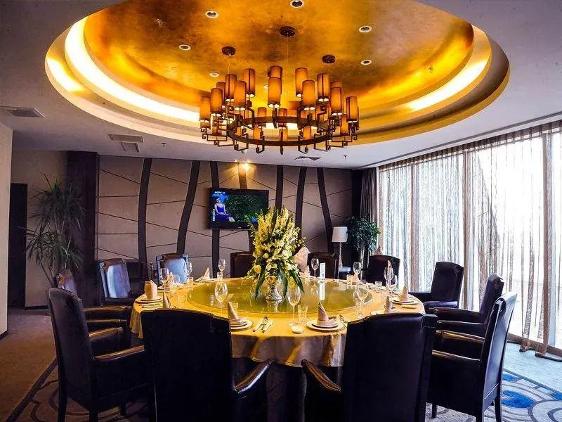 Zhonghang Xiangtong Yacht Club Hotel