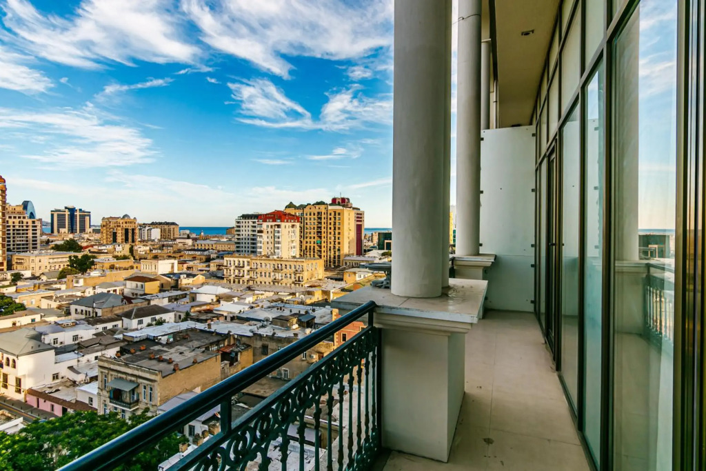 Buta Palace sweet home 903