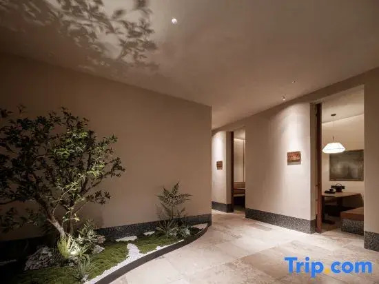 Atour Hotel Xian Hi-tech artificial intelligence Industrial Park