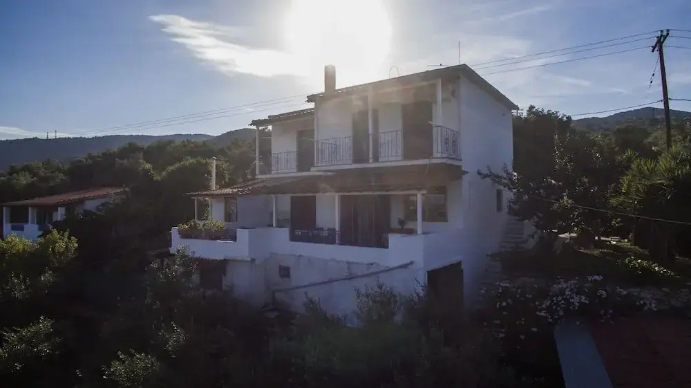 Camelia studios Skiathos Town