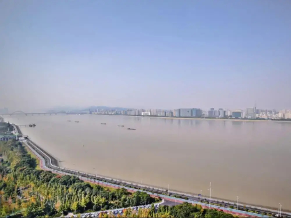 Riverside Apartments