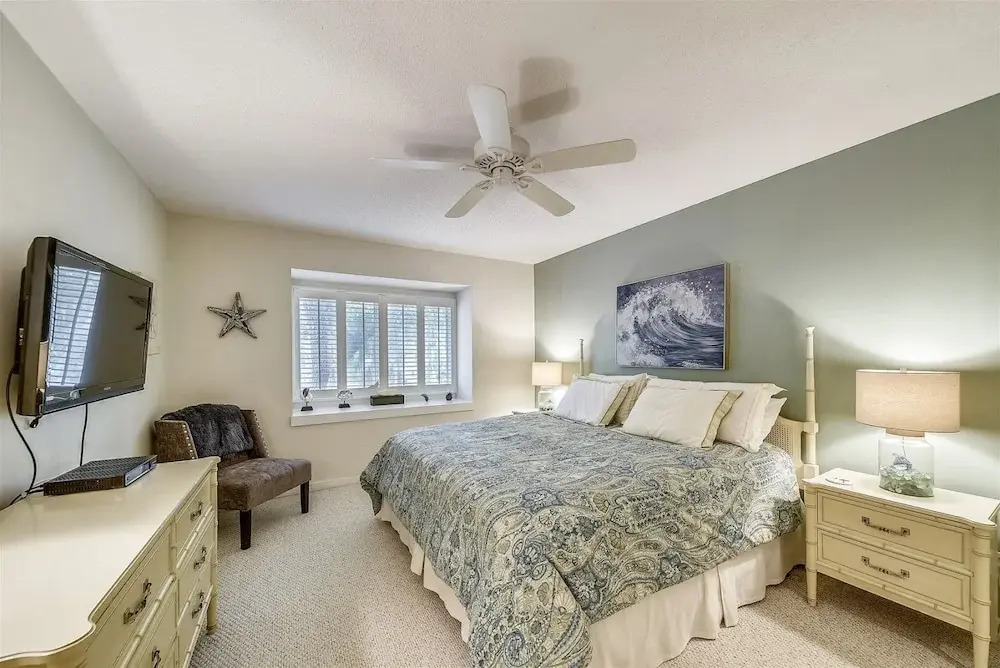 2314 Racquet Club Villa
