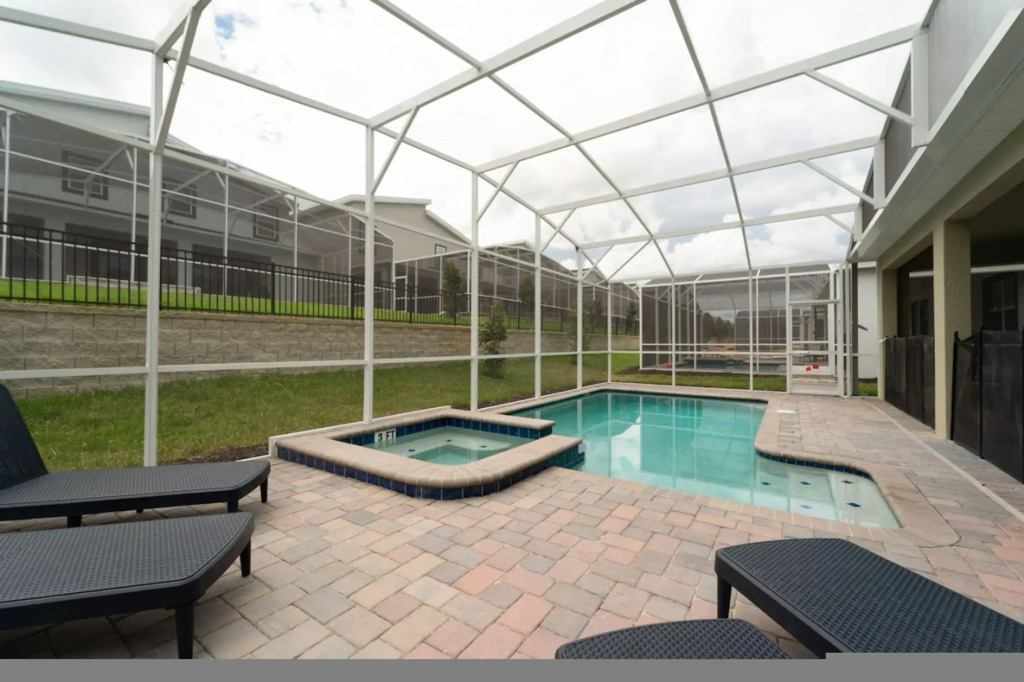 ChampionsGate 9 Bedroom Pool Home with Game Room 9 Home