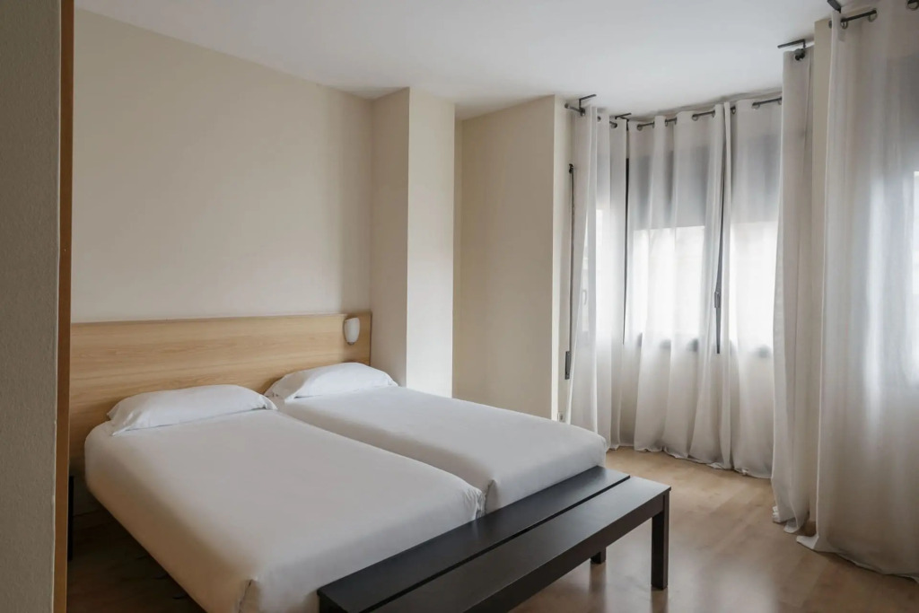 Barcelona Apartment Villarroel