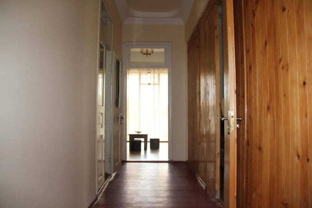 Lukas's house